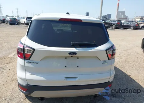 2017 Ford Escape Se z USA, uszkodzony, nr VIN 1FMCU0GD1HUE22370